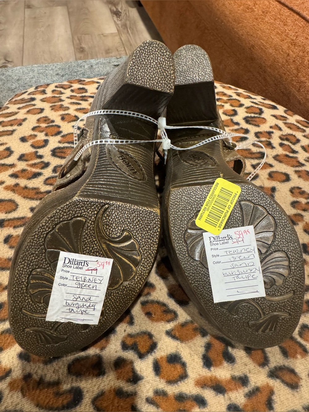 NWT Børn Tierney Platform Heels in Green Size 8/39 - Picture 12 of 12
